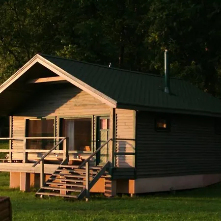 Kaussjaerve Puhkemaja