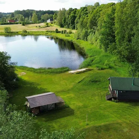 بيت للعطل Kaussjaerve Puhkemaja