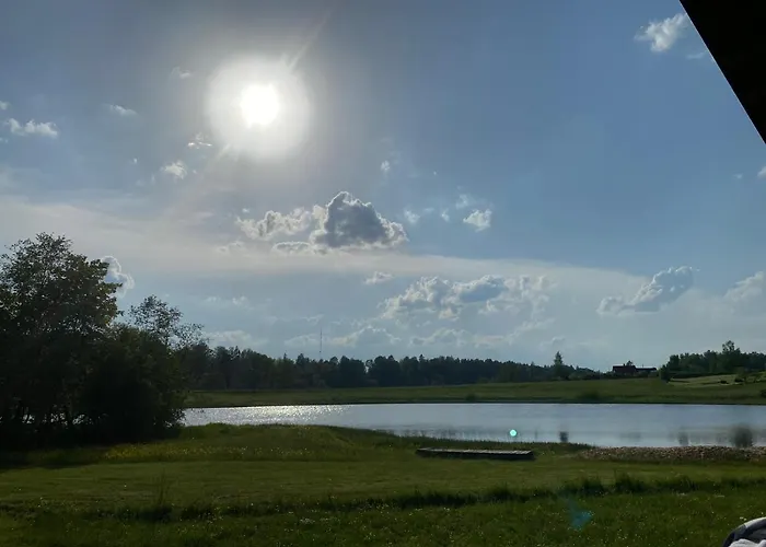 Kaussjaerve Puhkemaja * Rõuge